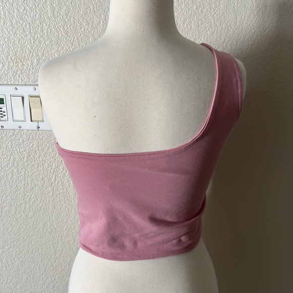Cotton On One Shoulder Sleeveless Top - Picture 2 of 3